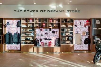 “The Power of Dreams Store” Opens for Business